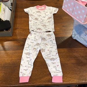 Baby Noomie SS Dino Pajamas NWOT